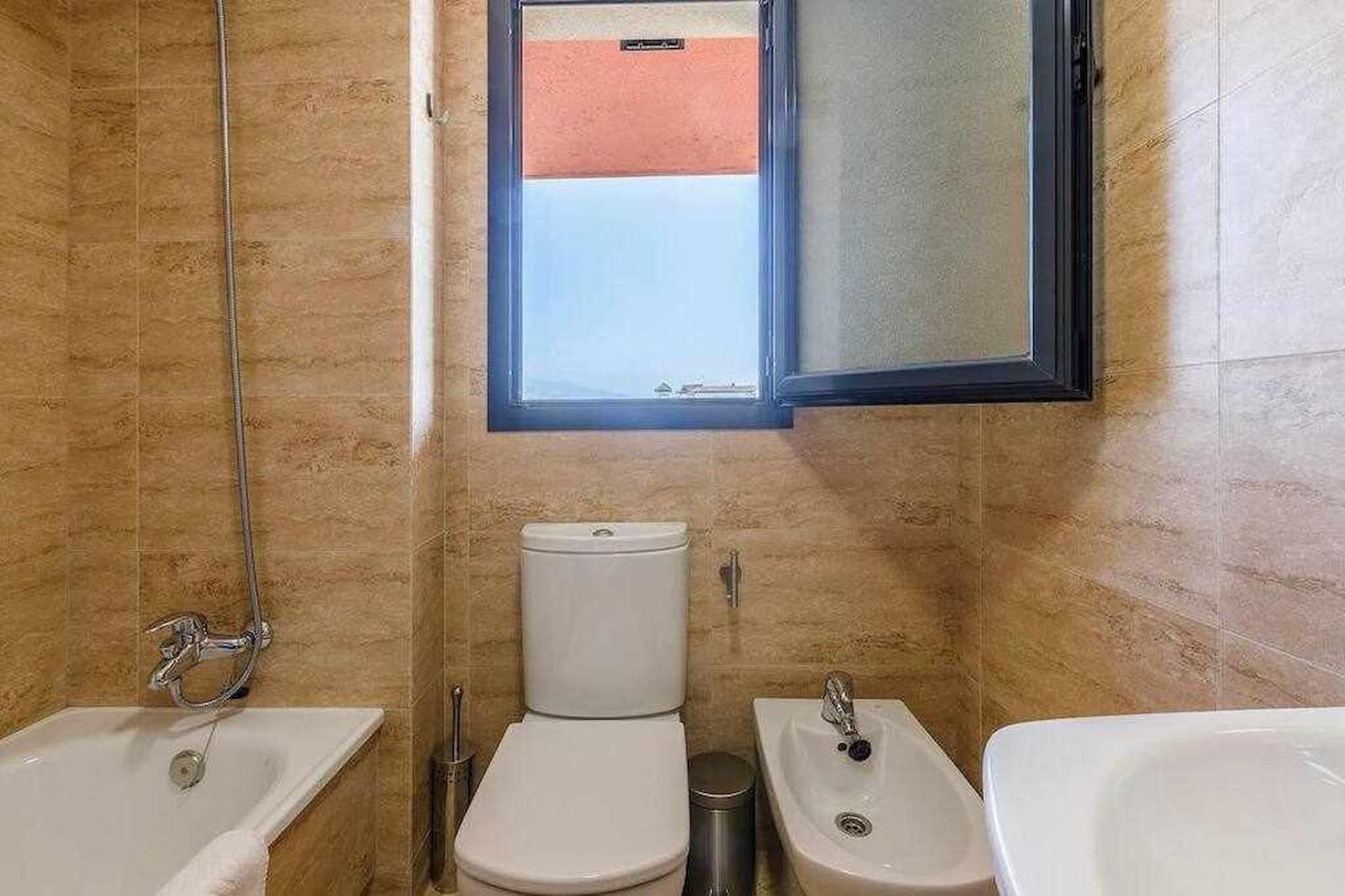 Apartment A&n La Vega 11 *